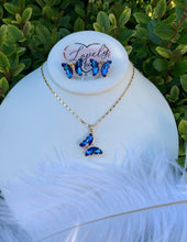 Load image into Gallery viewer, Glass Butterfly Necklace &amp; Earrings Set 🦋
