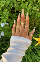 Load image into Gallery viewer, Nia Leaf Ring ✨🍃✨
